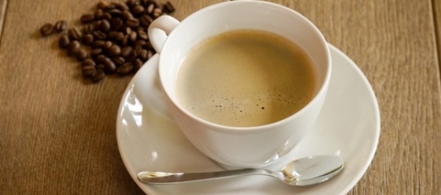 Как приготовить кофе с пенкой дома?
